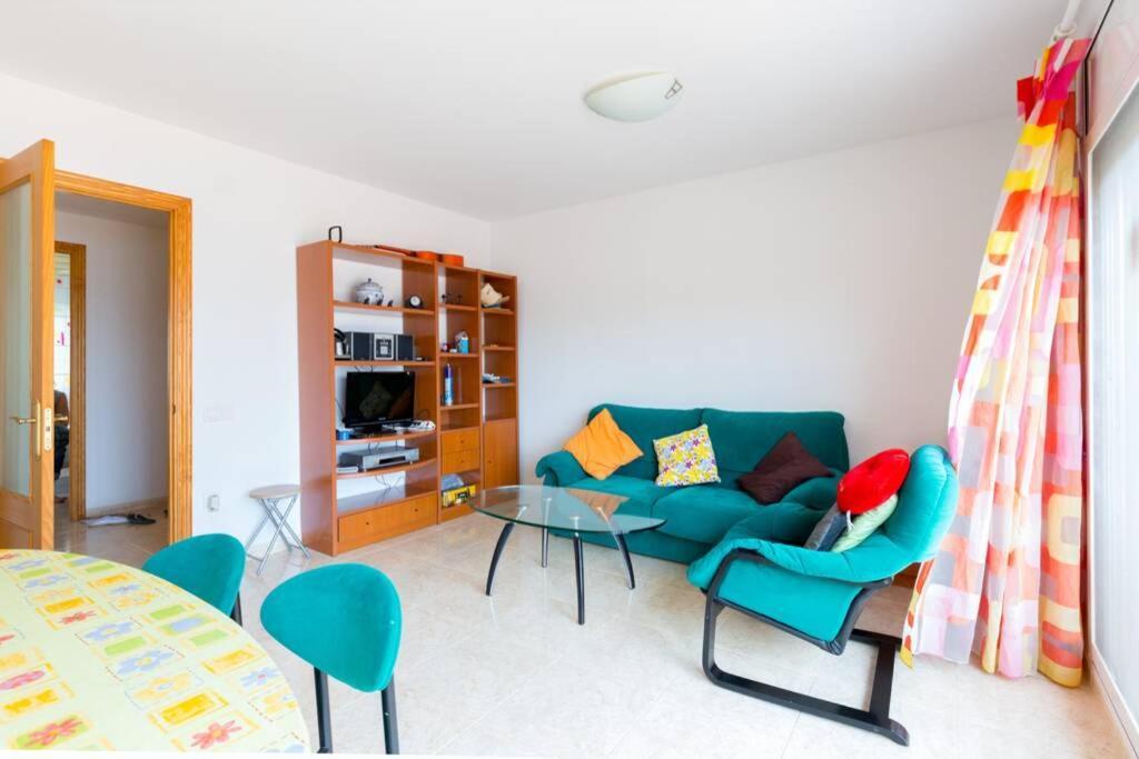 La Rapita - Apartamento De Dos Dormitorios Con Piscina Comunitaria Alcanar Eksteriør bilde